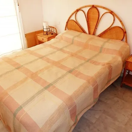 104205) Casa En Con Aire Acondicionado, Aparcamiento, Terraza, Jardin Hotel Fuengirola